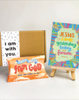 Daily Dose of God's Love What God Thinks of You: Love Notes from God, post card & easel set